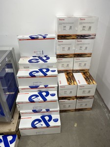Thumbnail image of Eppendorf epMotion 5075 Liquid Handling Workstation - Pippeting Robot Lab
