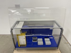 Thumbnail image of Eppendorf epMotion 5075 Liquid Handling Workstation - Pippeting Robot Lab
