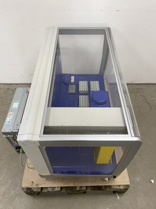 Thumbnail image of Eppendorf epMotion 5075 Liquid Handling Workstation - Pippeting Robot Lab