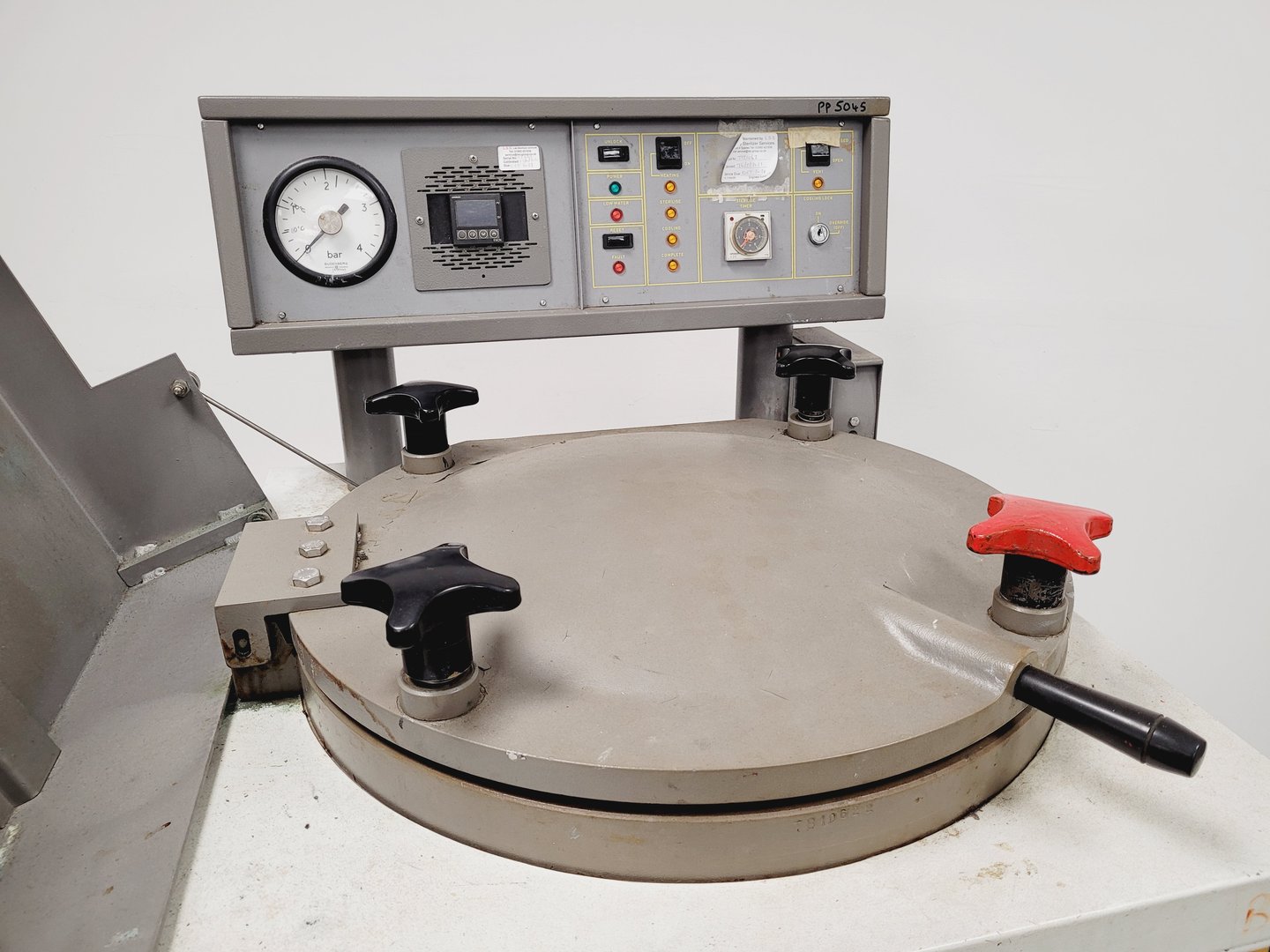 Image of Astell Scientific Top Loading Autoclave AACO52 Lab