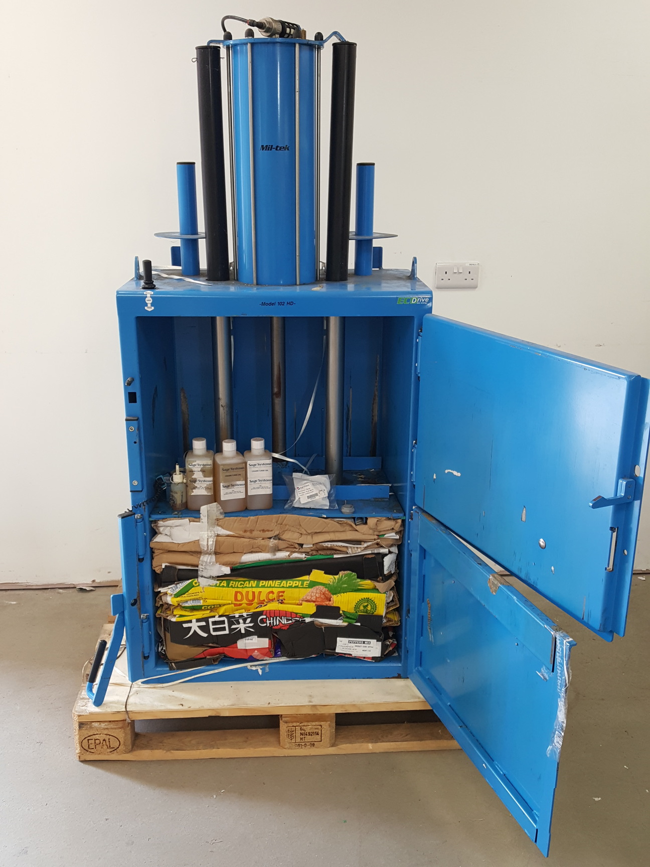 Image of Mil-tek Cardboard & Plastic Baler  Model - CP 102 HD