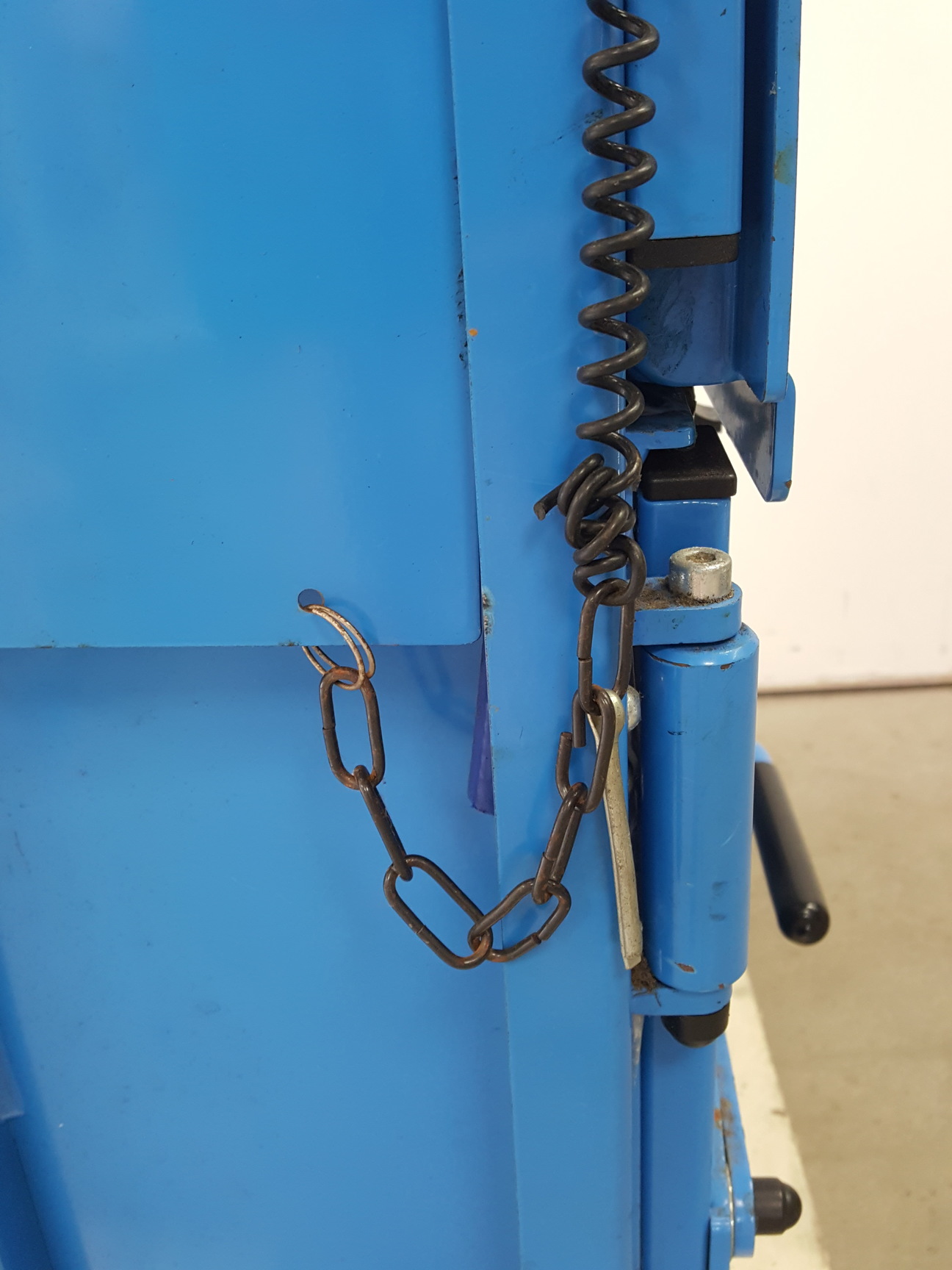 Image of Mil-tek Cardboard & Plastic Baler  Model - CP 102 HD
