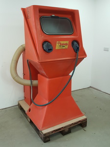 Thumbnail image of Guyson Galaxie Blast Cleaning Cabinet DC21 