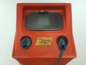 Thumbnail image of Guyson Galaxie Blast Cleaning Cabinet DC21 