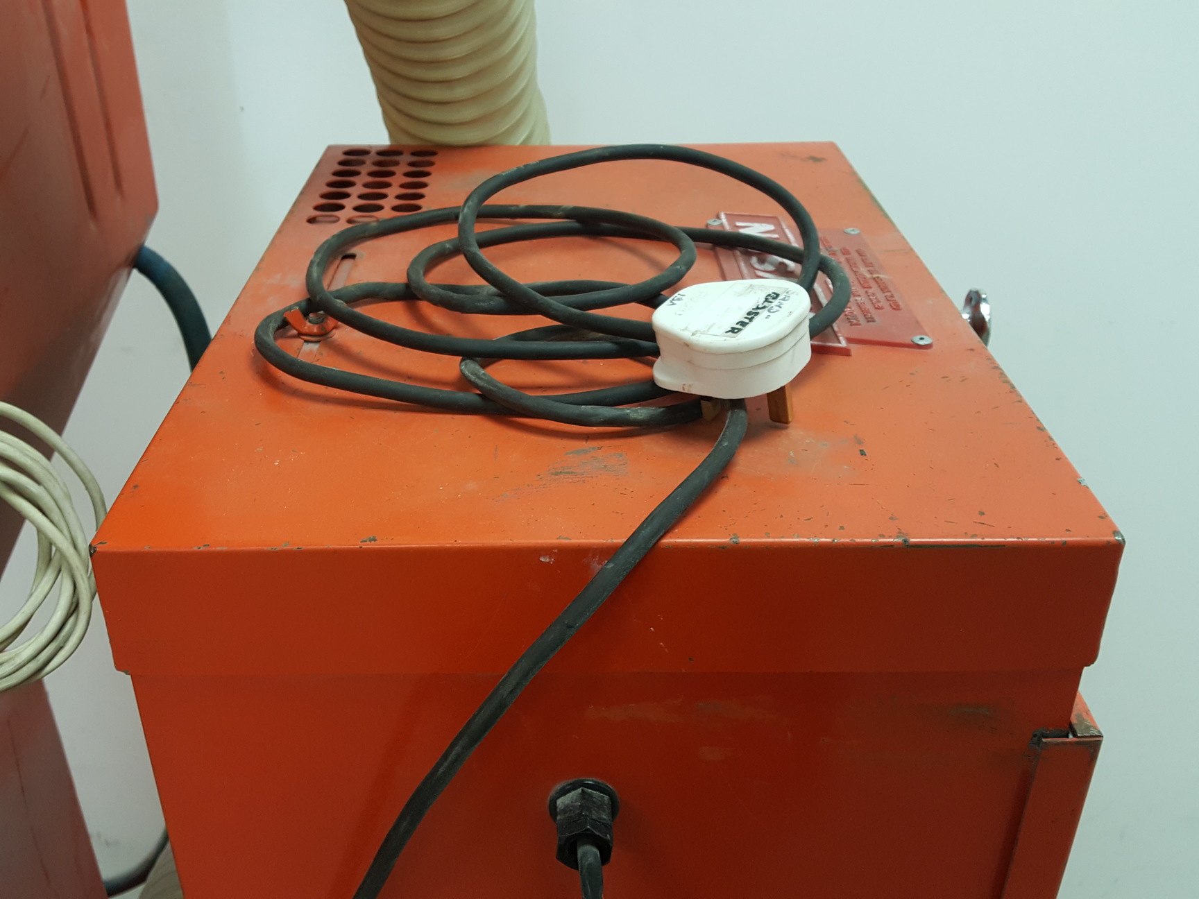 Image of Guyson Galaxie Blast Cleaning Cabinet DC21 
