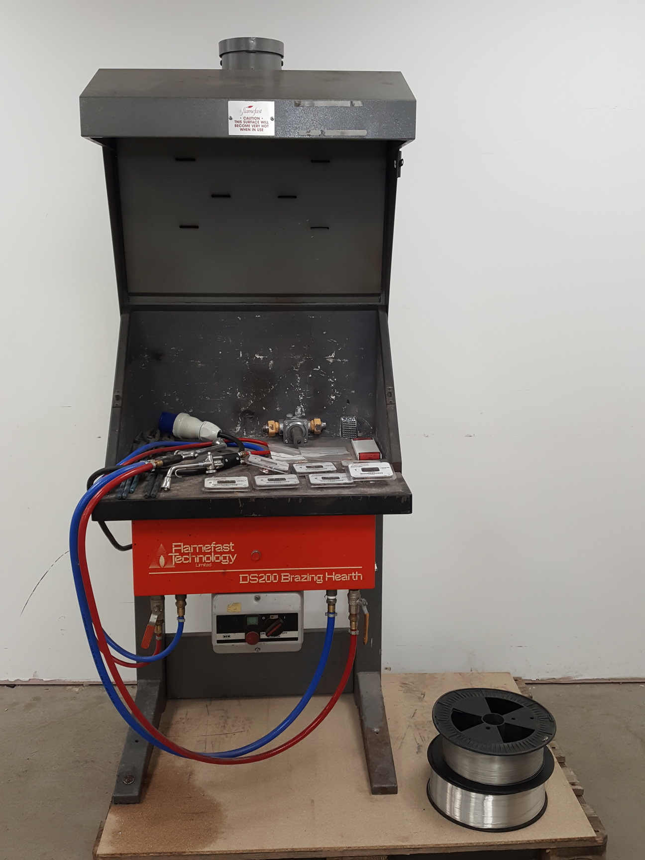 Image of Flamefast Technology DS200 Brazing Hearth w/ Accessories & Consumables Lab