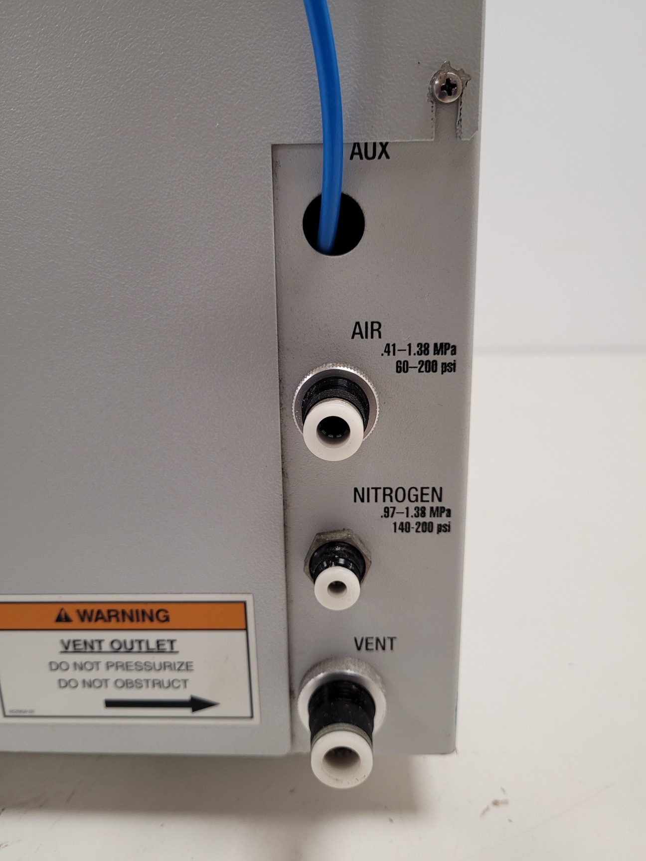 Image of Dionex ASE Accelerated Solvent Extractor Model - ASE 200E Lab