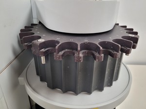 Thumbnail image of Dionex ASE Accelerated Solvent Extractor Model - ASE 200E Lab