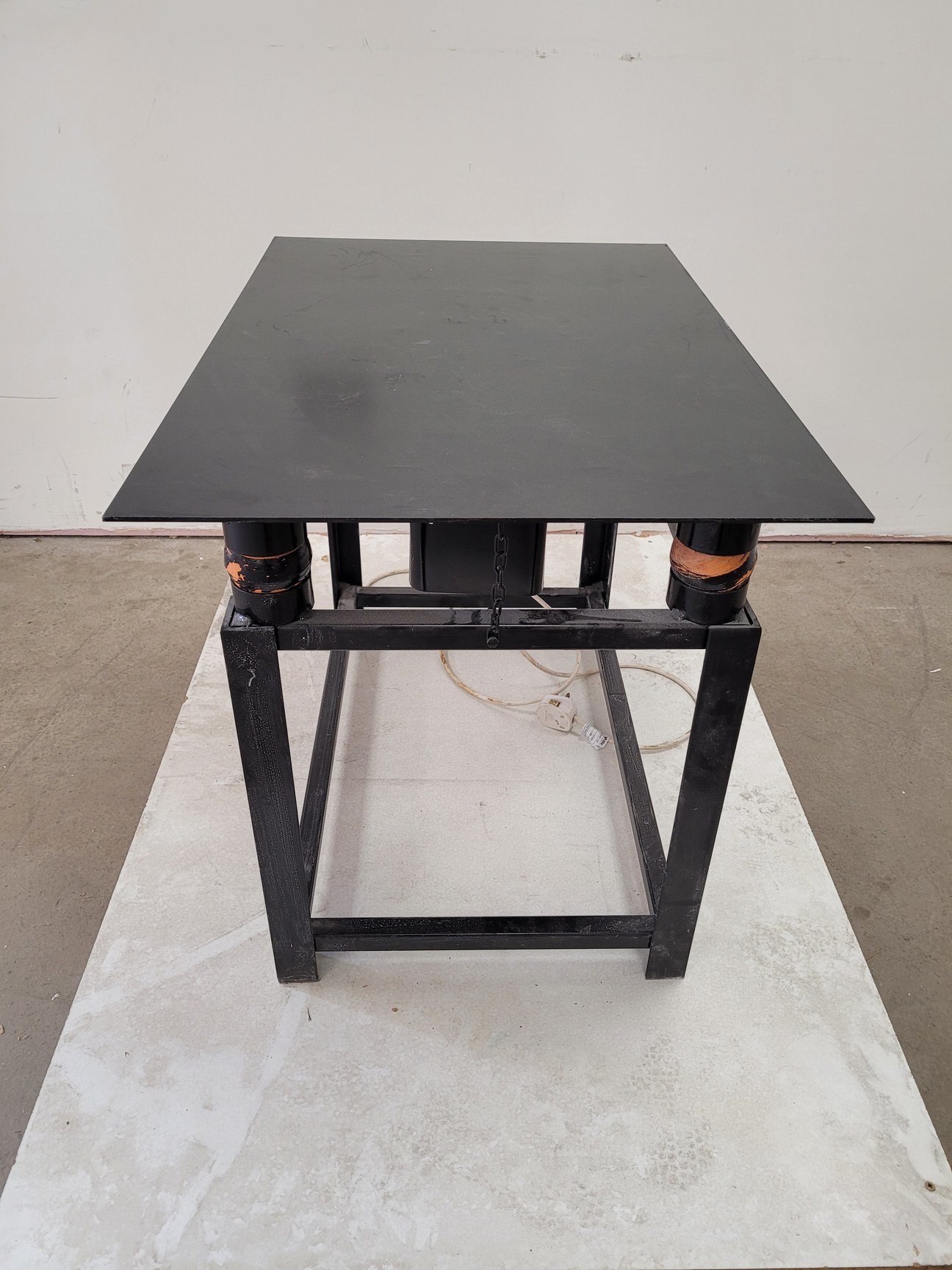 Image of Vibrating Table For Concrete & Plaster with MGC Systems MMFCS63-11-2A Motor