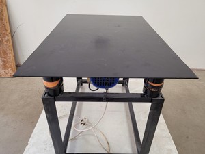 Thumbnail image of Vibrating Table For Concrete & Plaster with MGC Systems MMFCS63-11-2A Motor