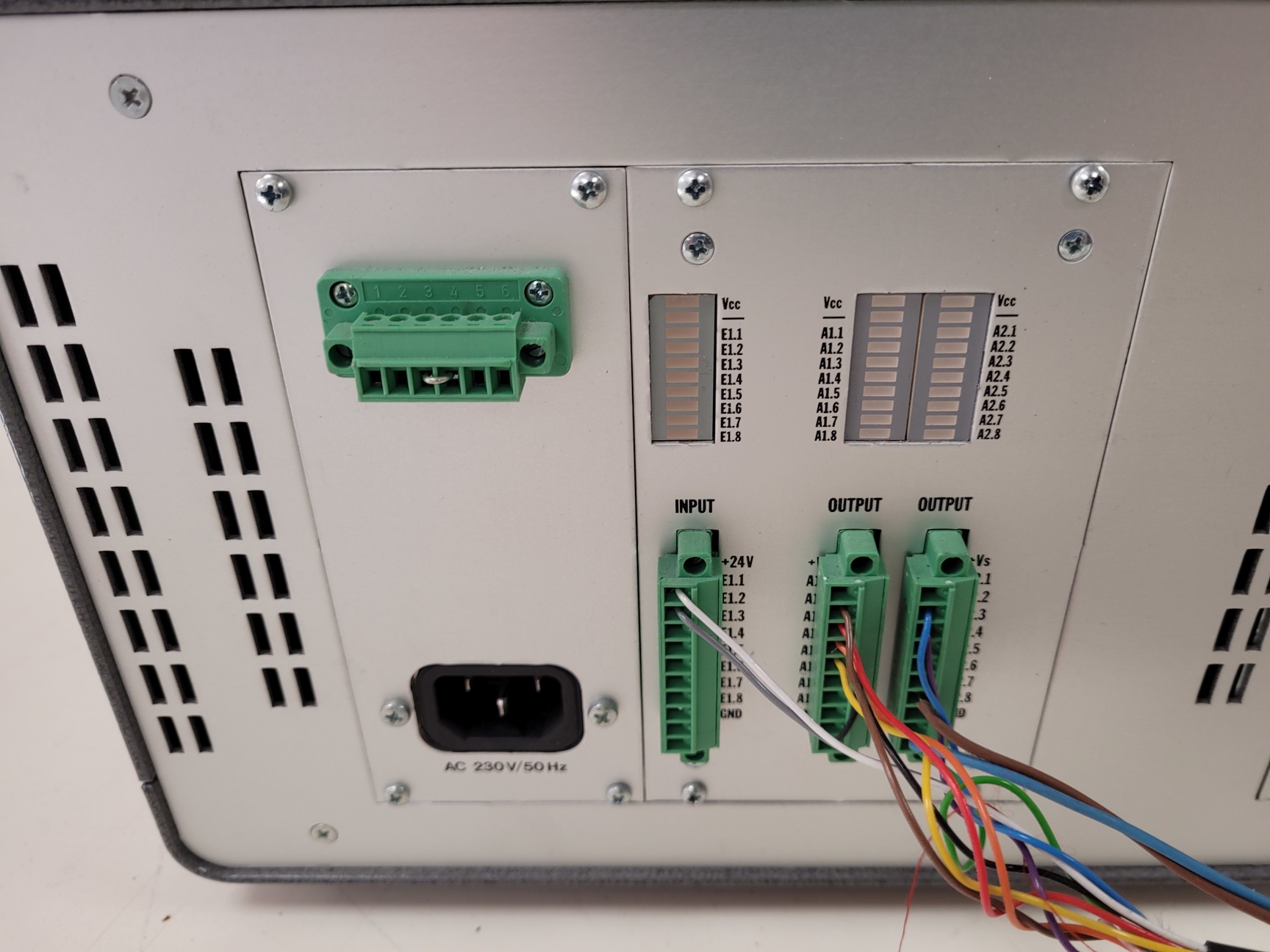 Image of isel Automation Controller C116-4 with Linear Positioners Lab