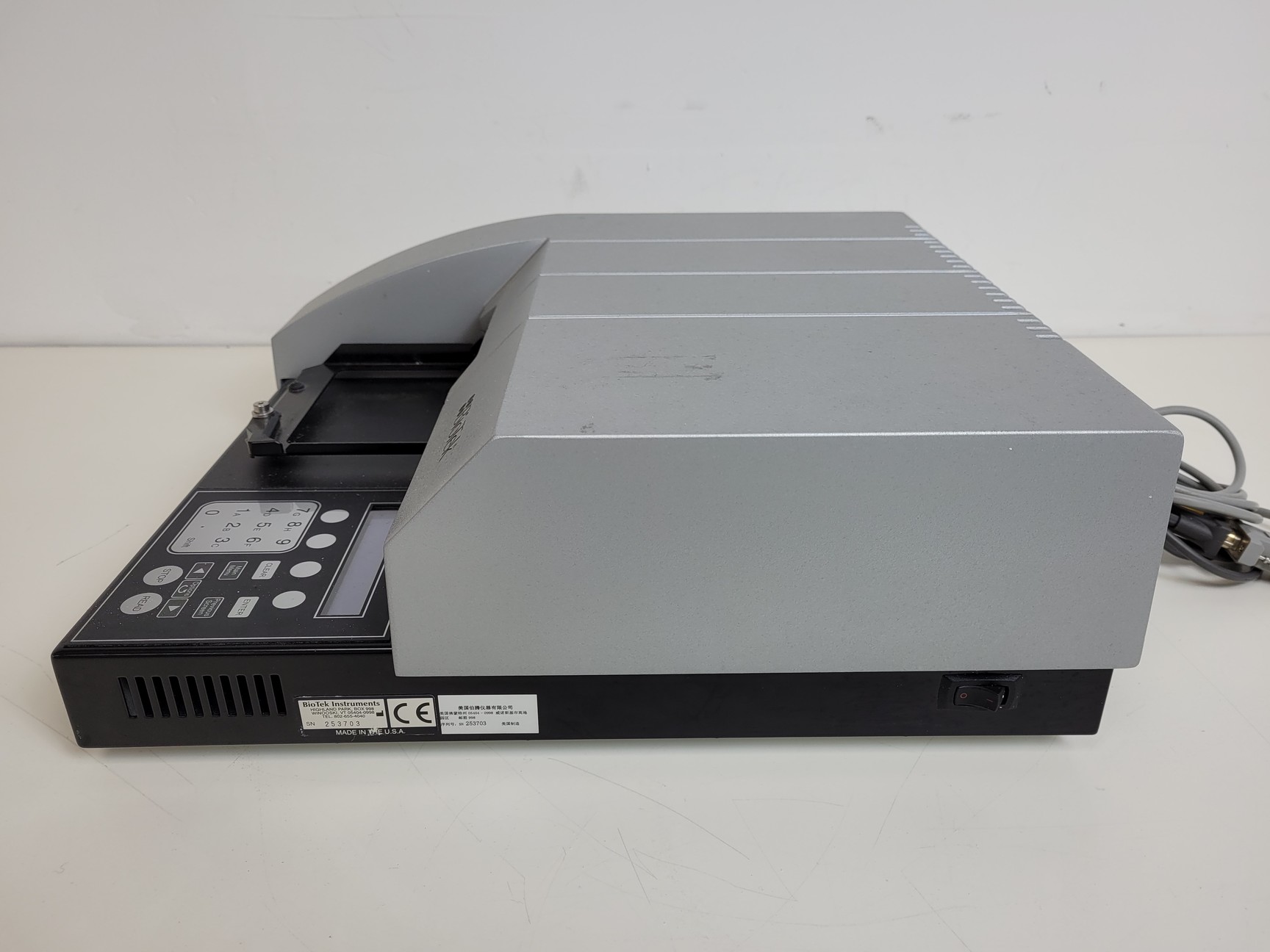 Image of BioTek ELx800 Microplate Reader Lab