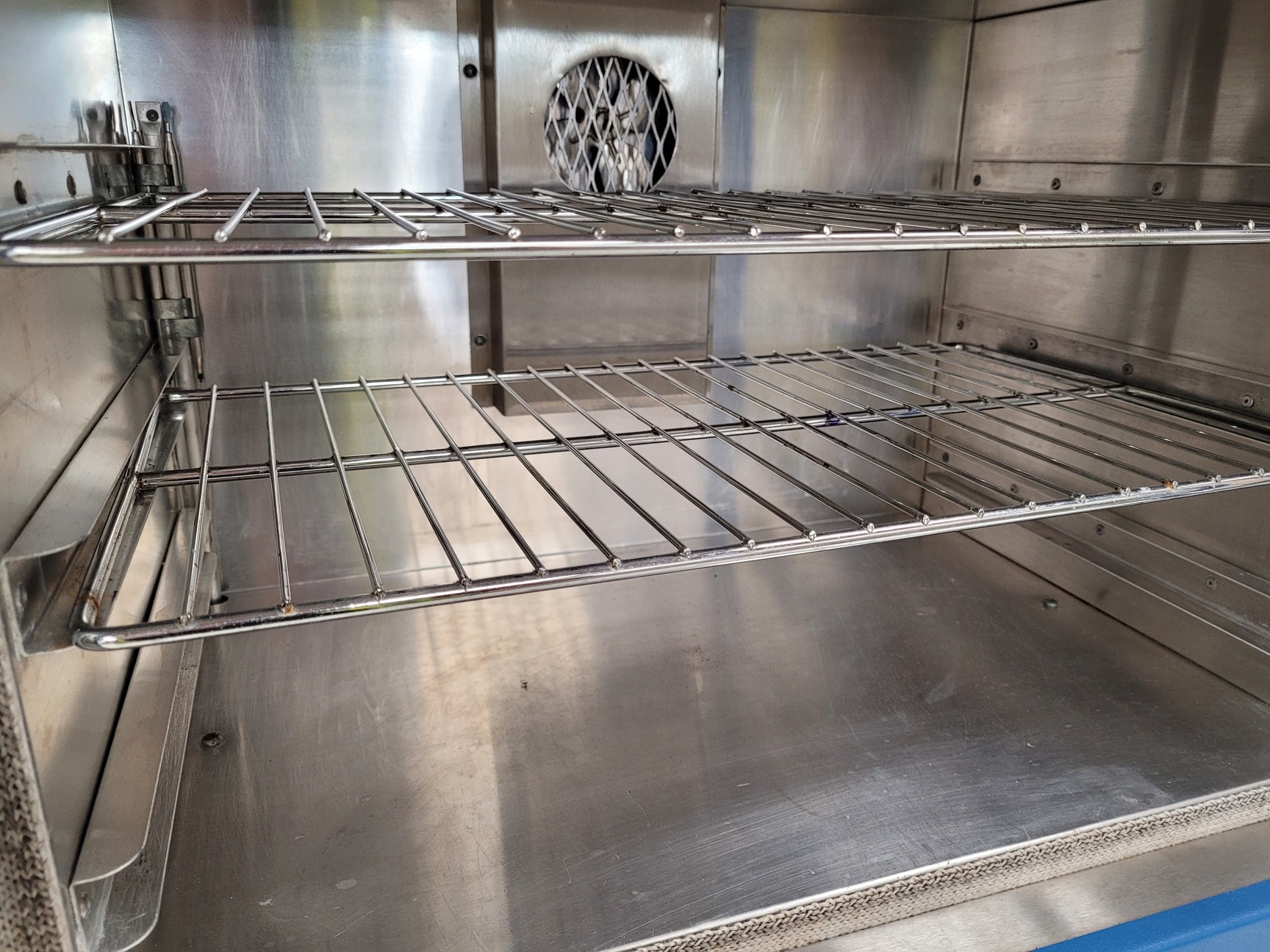 Image of Genlab E2A Benchtop Laboratory Incubator / Oven Lab