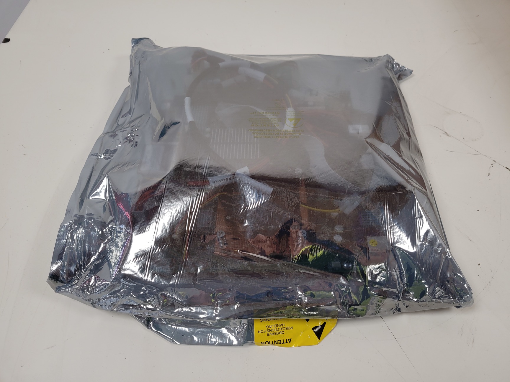 Image of Waters Embedded PC ASSY  Part no. AMI-WAT-12G003  Cust Part no. 700005903 Lab