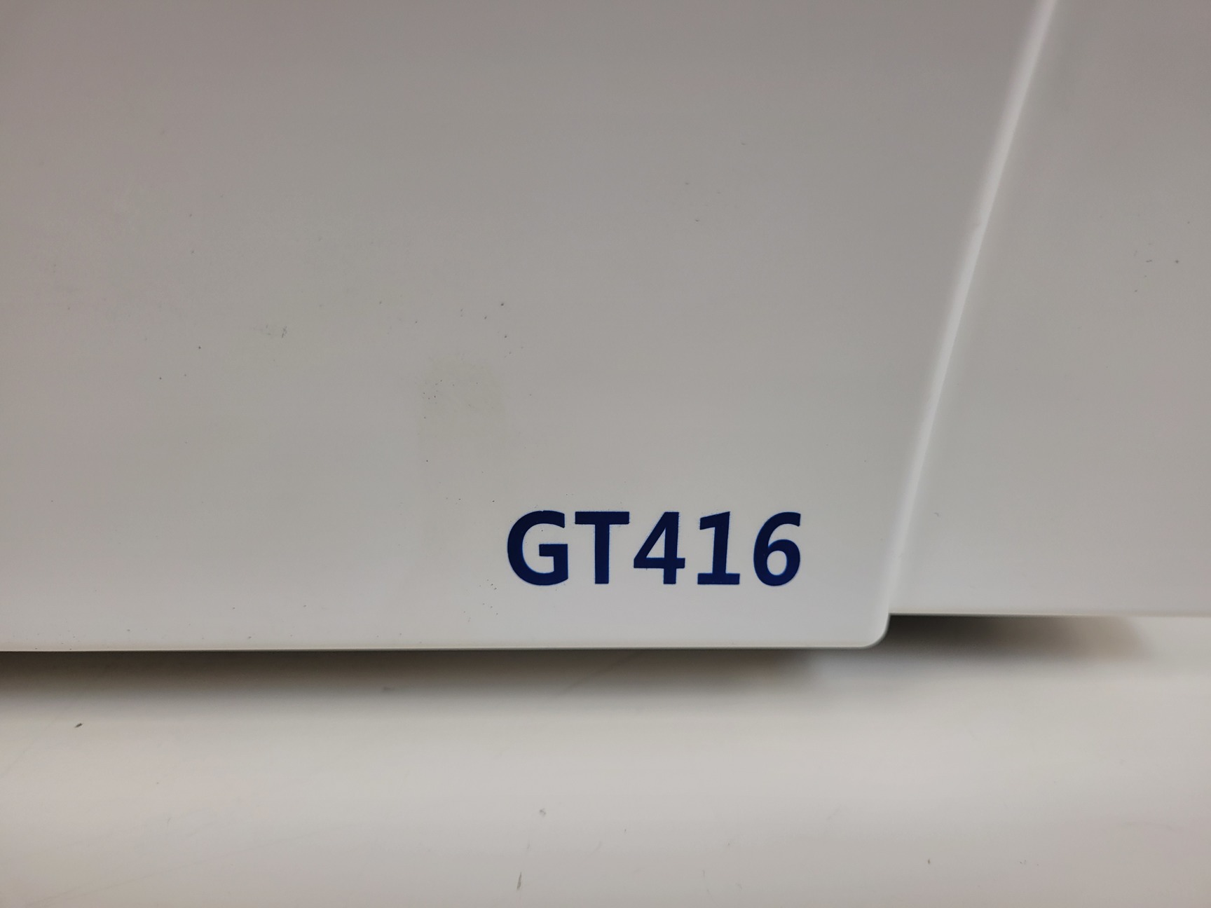 Image of GLO GT416 Low-Speed Benchtop Laboratory Centrifuge with GRS-10-4 Rotor lab