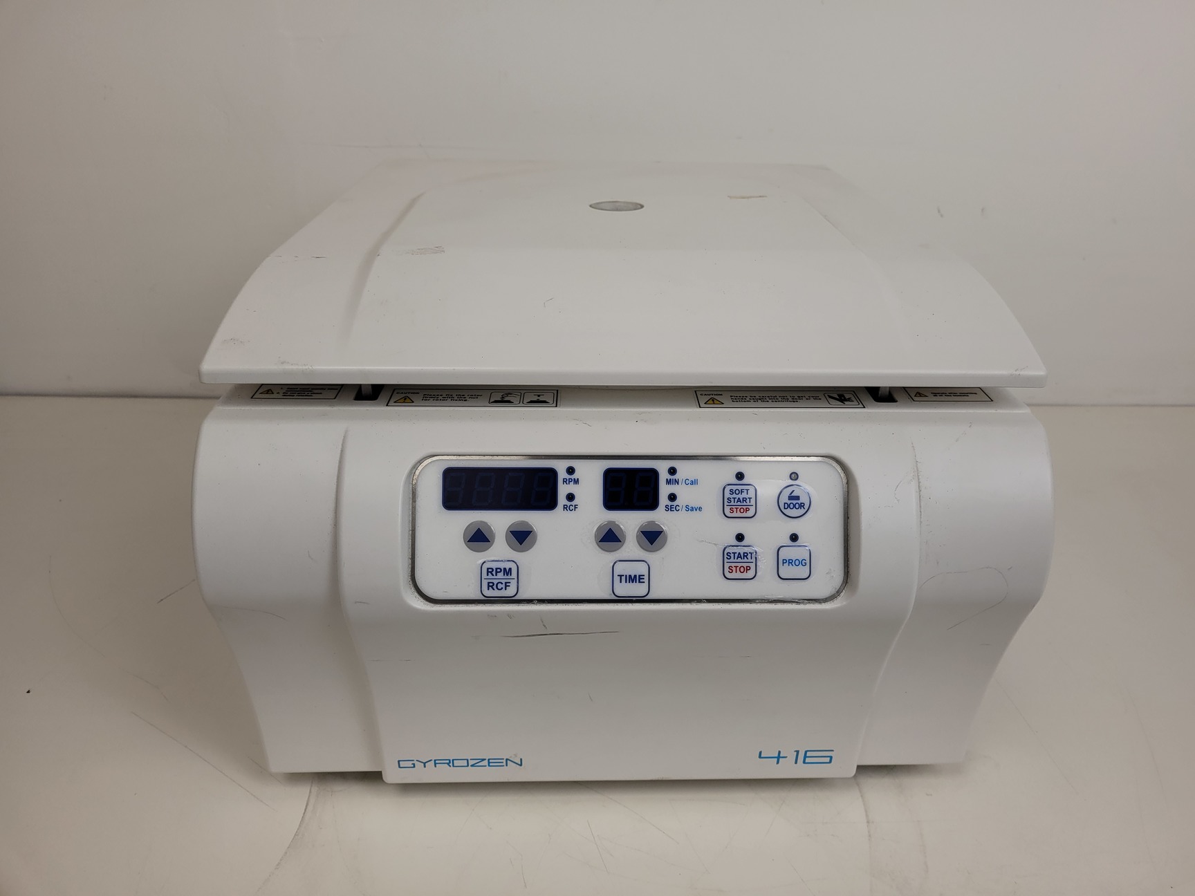 Image of Gyrozen 416 Benchtop Laboratory Centrifuge with 4000rpm GRS-S-50-4 Rotor Lab