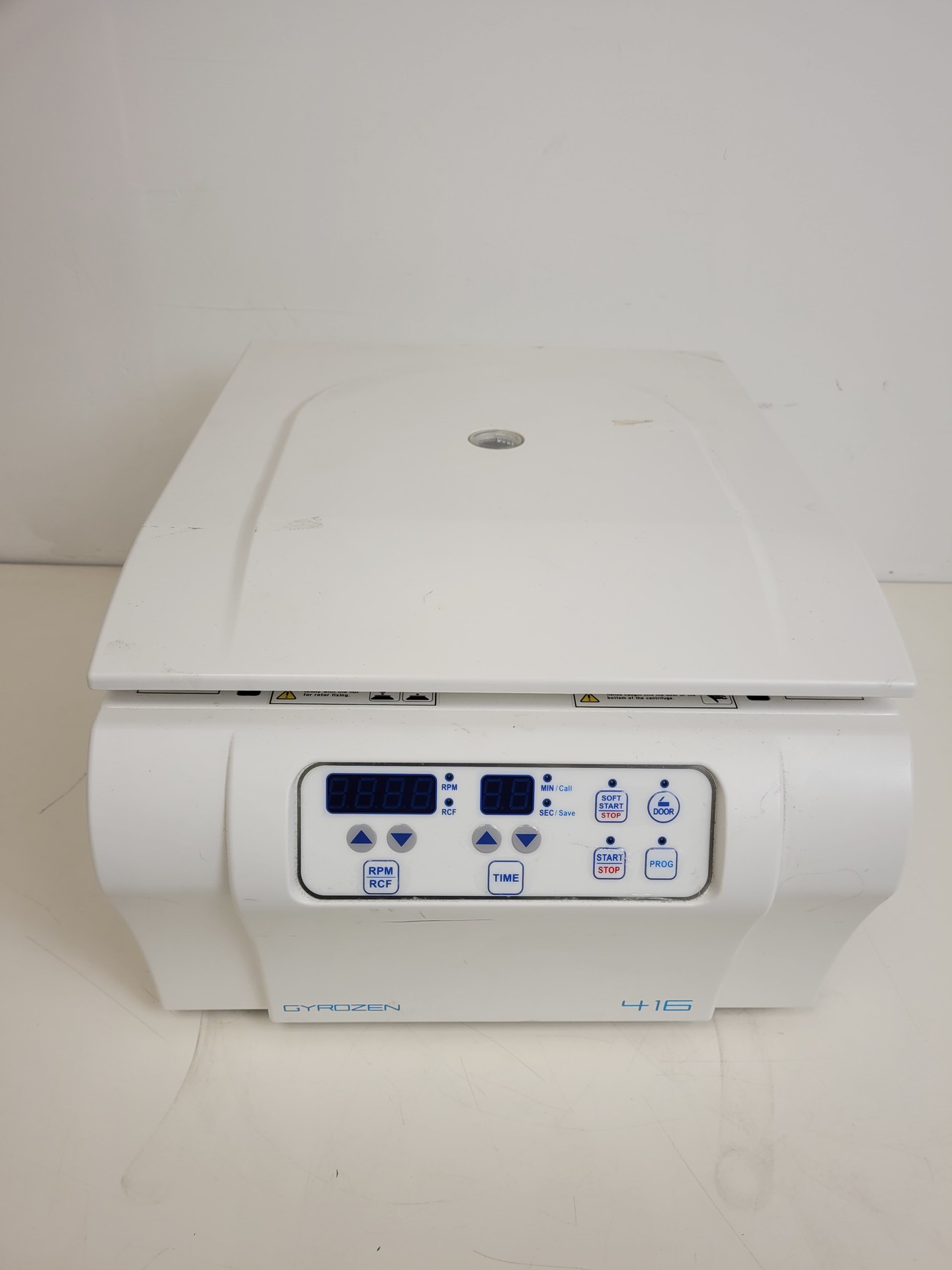 Image of Gyrozen 416 Benchtop Laboratory Centrifuge with 4000rpm GRS-S-50-4 Rotor Lab