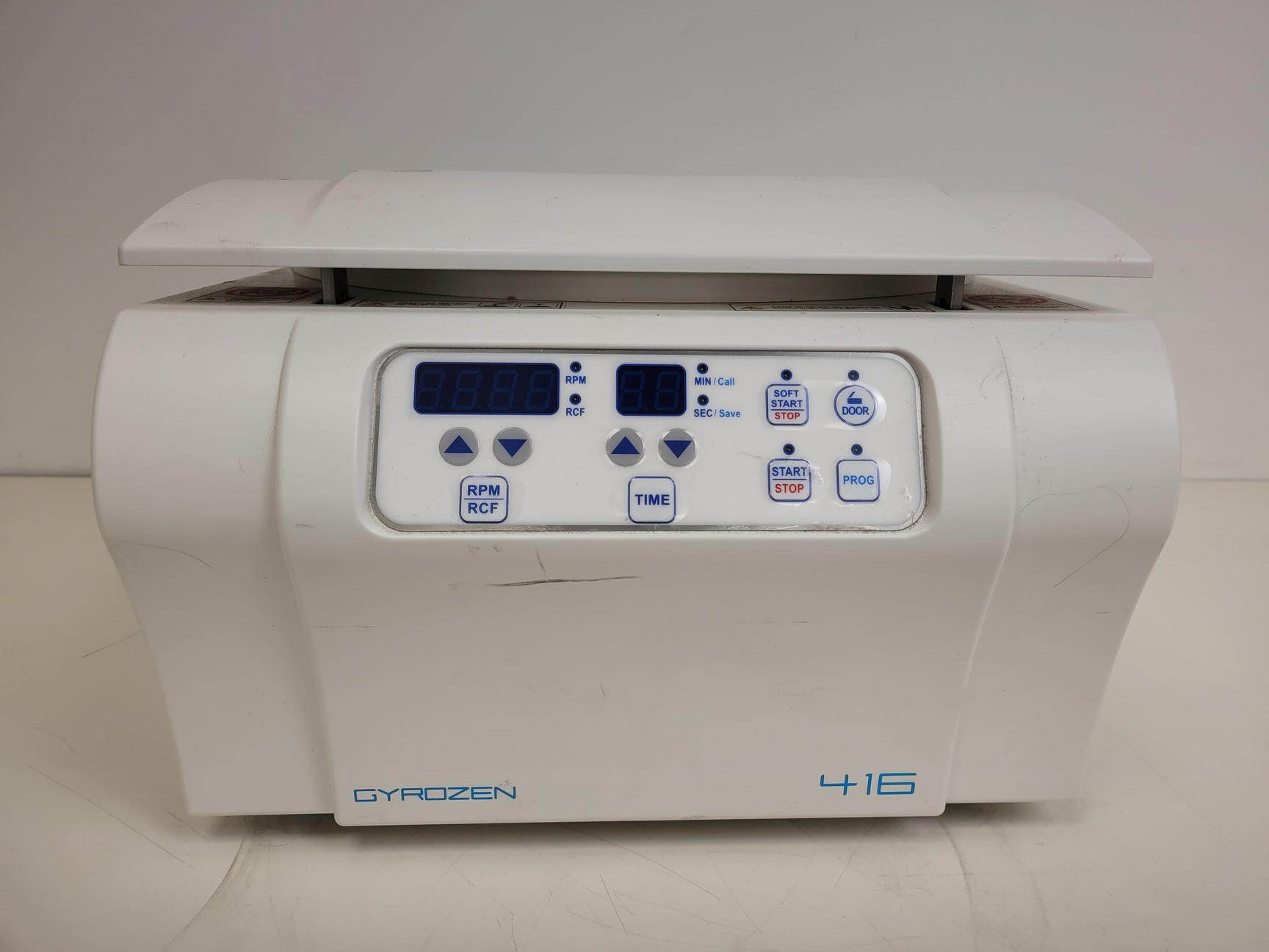 Image of Gyrozen 416 Benchtop Laboratory Centrifuge with 4000rpm GRS-S-50-4 Rotor Lab