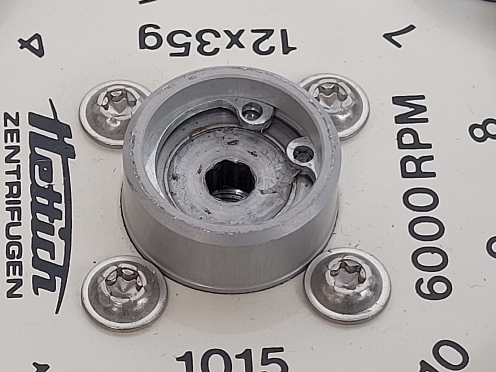 Image of Hettich Zentrifugen Angled Rotor  No. 1015 6000rpm  12 x 35g 15ml Tube Slots Lab