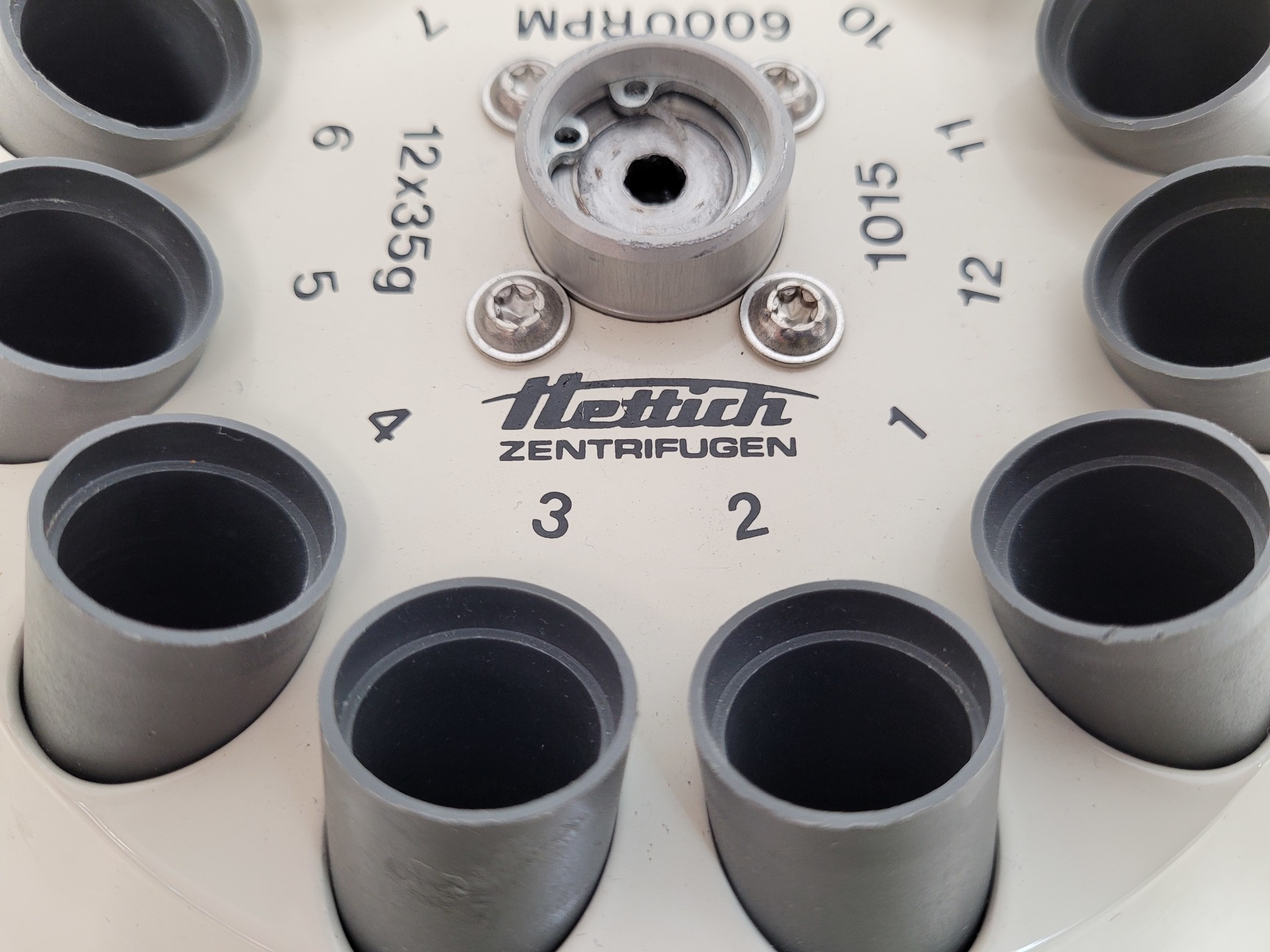 Image of Hettich Zentrifugen Angled Rotor  No. 1015 6000rpm  12 x 35g 15ml Tube Slots Lab
