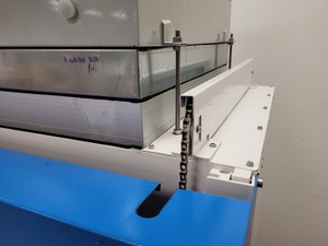 Thumbnail image of Walker 2140mm Wide Vertical Laminar Flow Cabinet (2008 YOM) Lab Recirculating