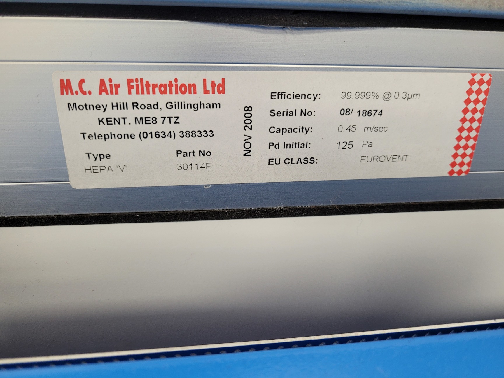 Image of Walker 2140mm Wide Vertical Laminar Flow Cabinet (2008 YOM) Lab Recirculating