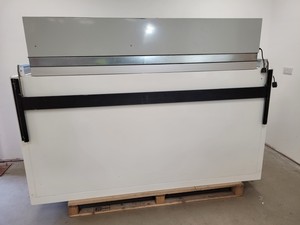 Thumbnail image of Walker 2140mm Wide Vertical Laminar Flow Cabinet (2008 YOM) Lab Recirculating