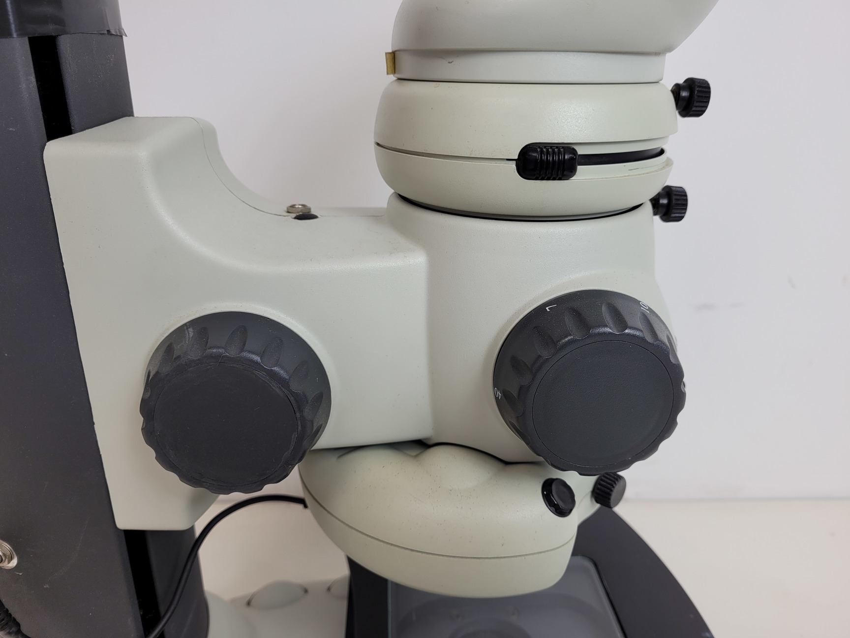 Image of Vision Engineering Alpha Stereo Zoom Microscope Lab