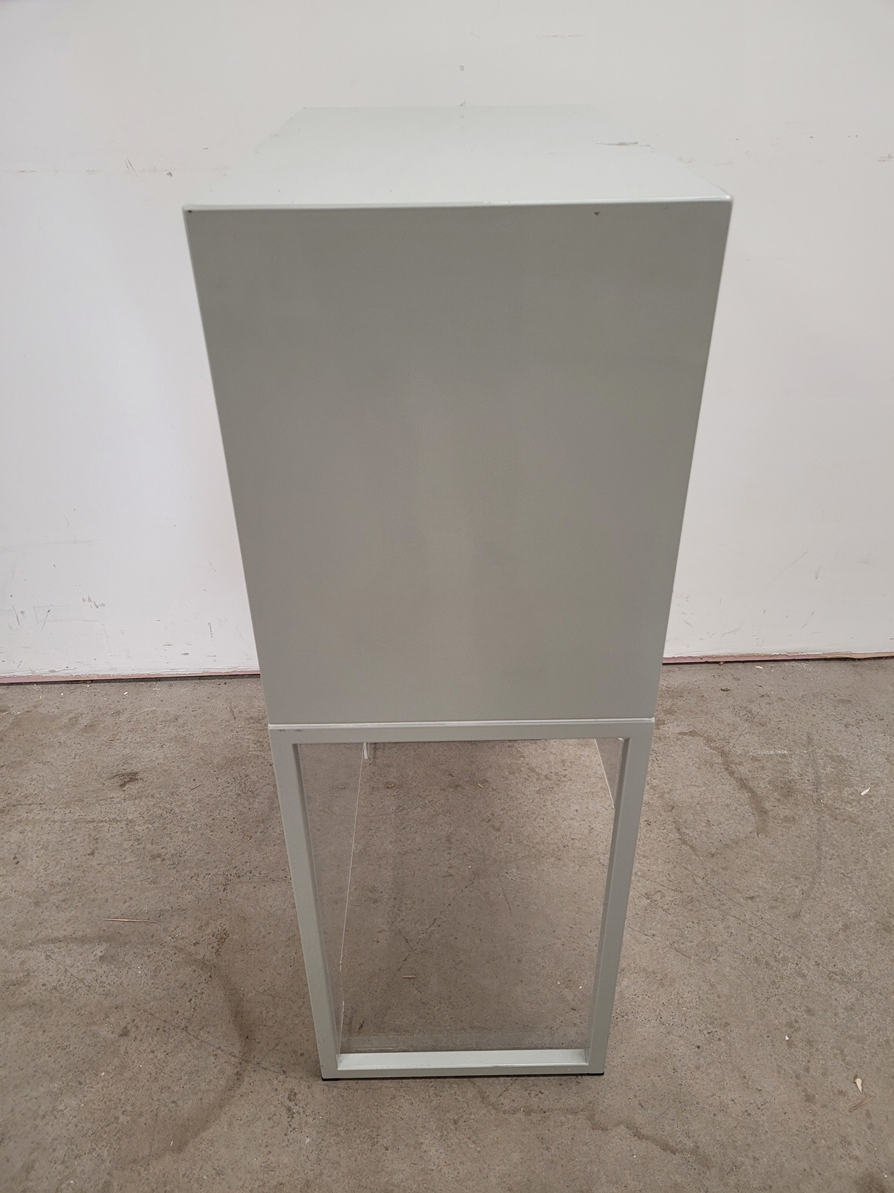 Image of Holten LaminAir Type - HV MINI 3 Benchtop Vertical Laminar Flow Cabinet Lab