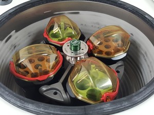Thumbnail image of Thermo Scientific Heraeus Megafuge 16R Centrifuge & TX-400 5000rpm Rotor Lab