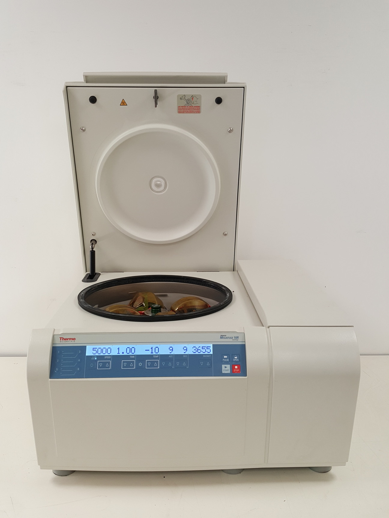 Image of Thermo Scientific Heraeus Megafuge 16R Centrifuge & TX-400 5000rpm Rotor Lab