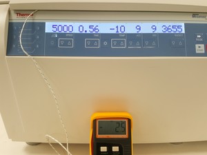 Thumbnail image of Thermo Scientific Heraeus Megafuge 16R Centrifuge & TX-400 5000rpm Rotor Lab