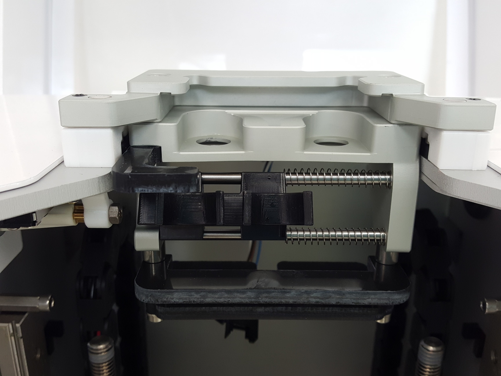 Image of Precision Nanosystems NanoAssemblr Benchtop System V1.5 Lab