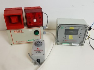 Thumbnail image of Hitech Instruments 310 Gas Monitor, SB100 Audio/Visual Alarm & 806-117 Sensor