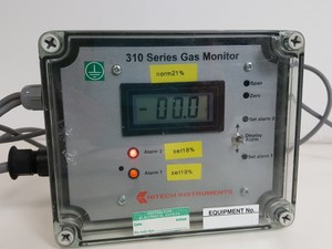 Thumbnail image of Hitech Instruments 310 Gas Monitor, SB100 Audio/Visual Alarm & 806-117 Sensor