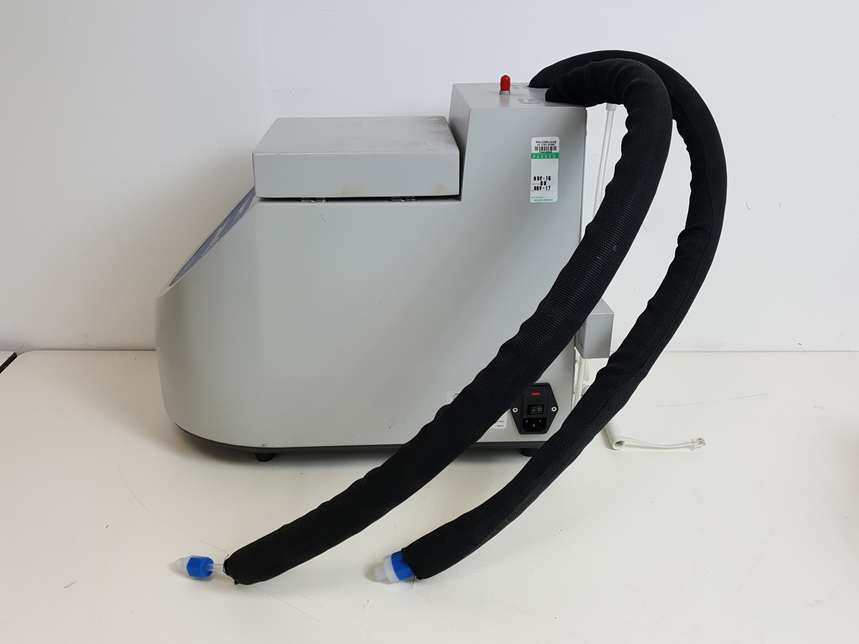Image of CEM Discover 908010 Microwave Digestion Synthesis System with CoolMate Lab