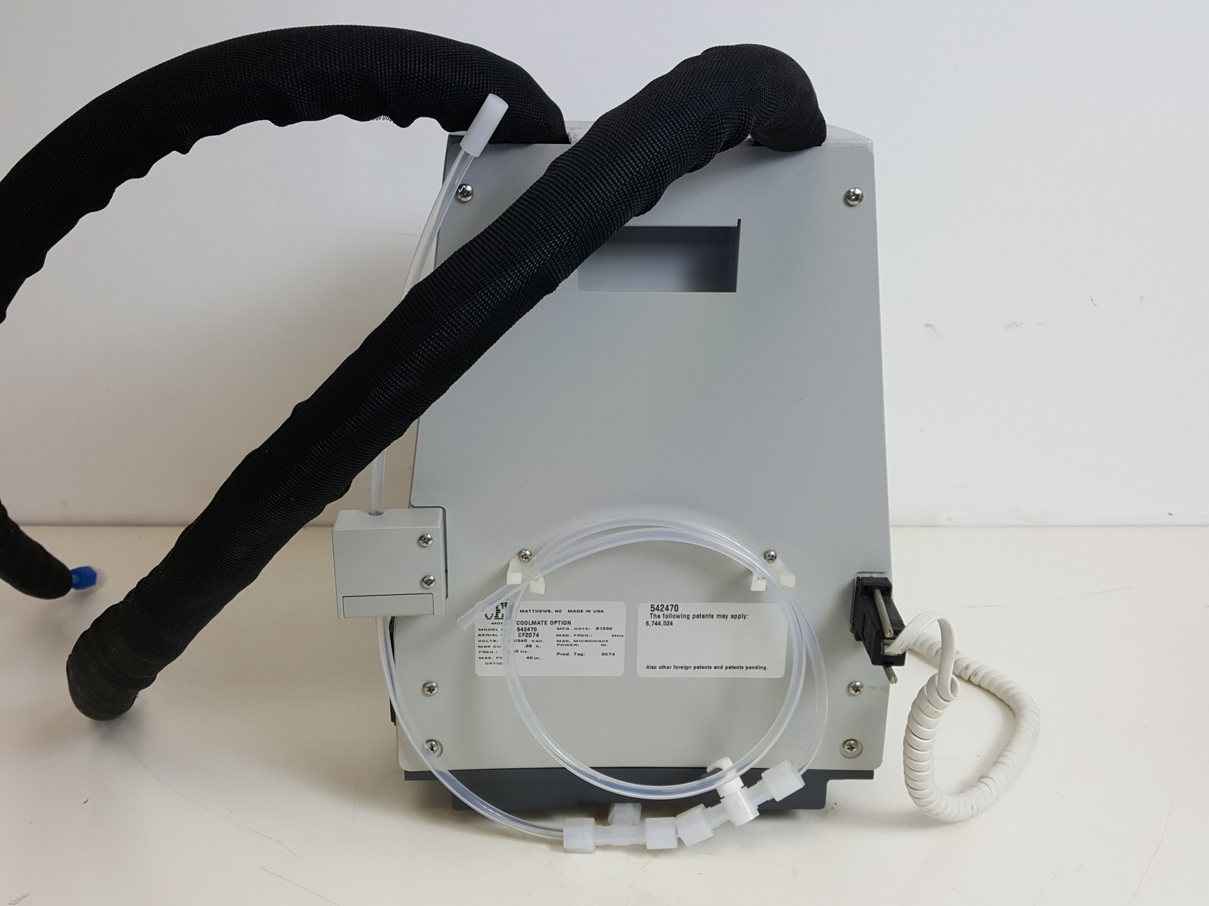 Image of CEM Discover 908010 Microwave Digestion Synthesis System with CoolMate Lab