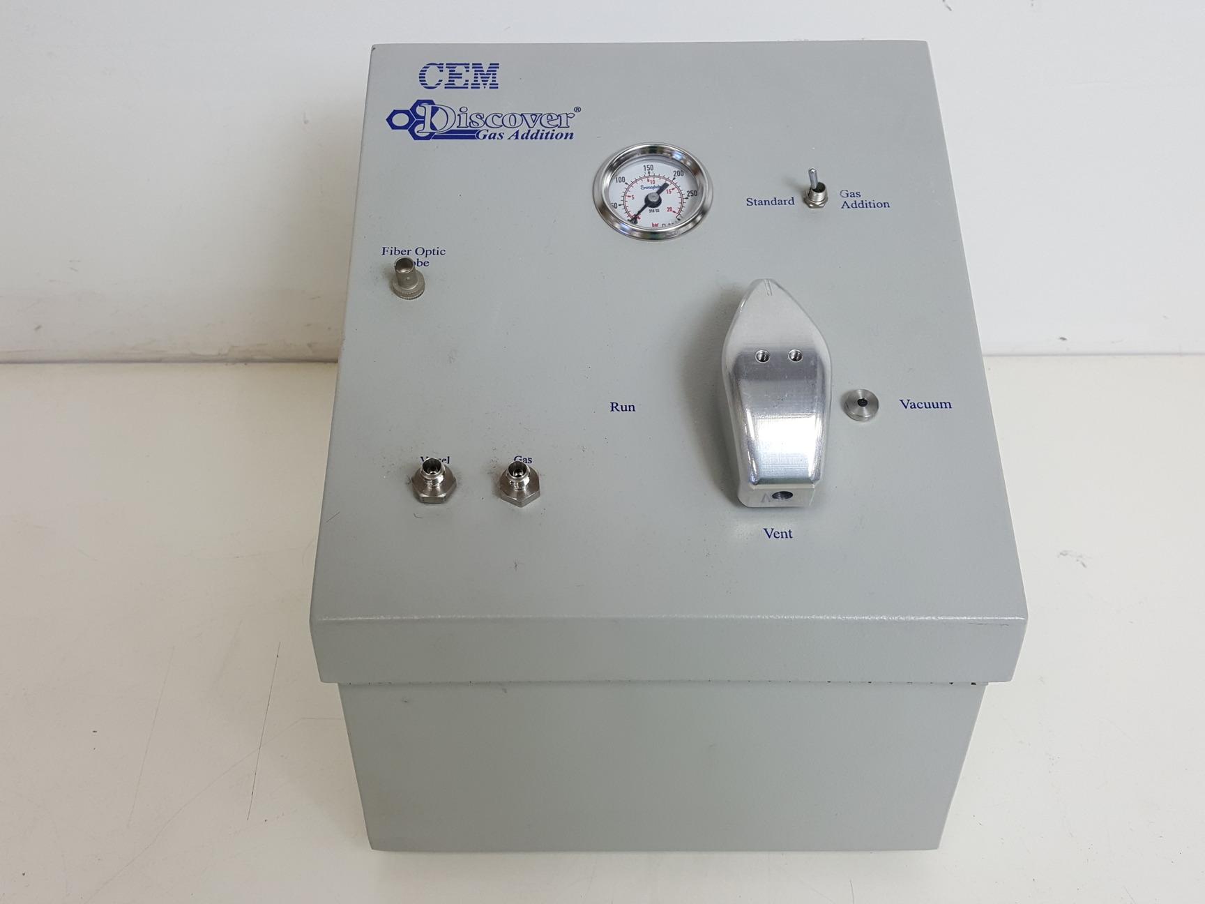 Image of CEM Discover 908010 Microwave Digestion Synthesis System with CoolMate Lab