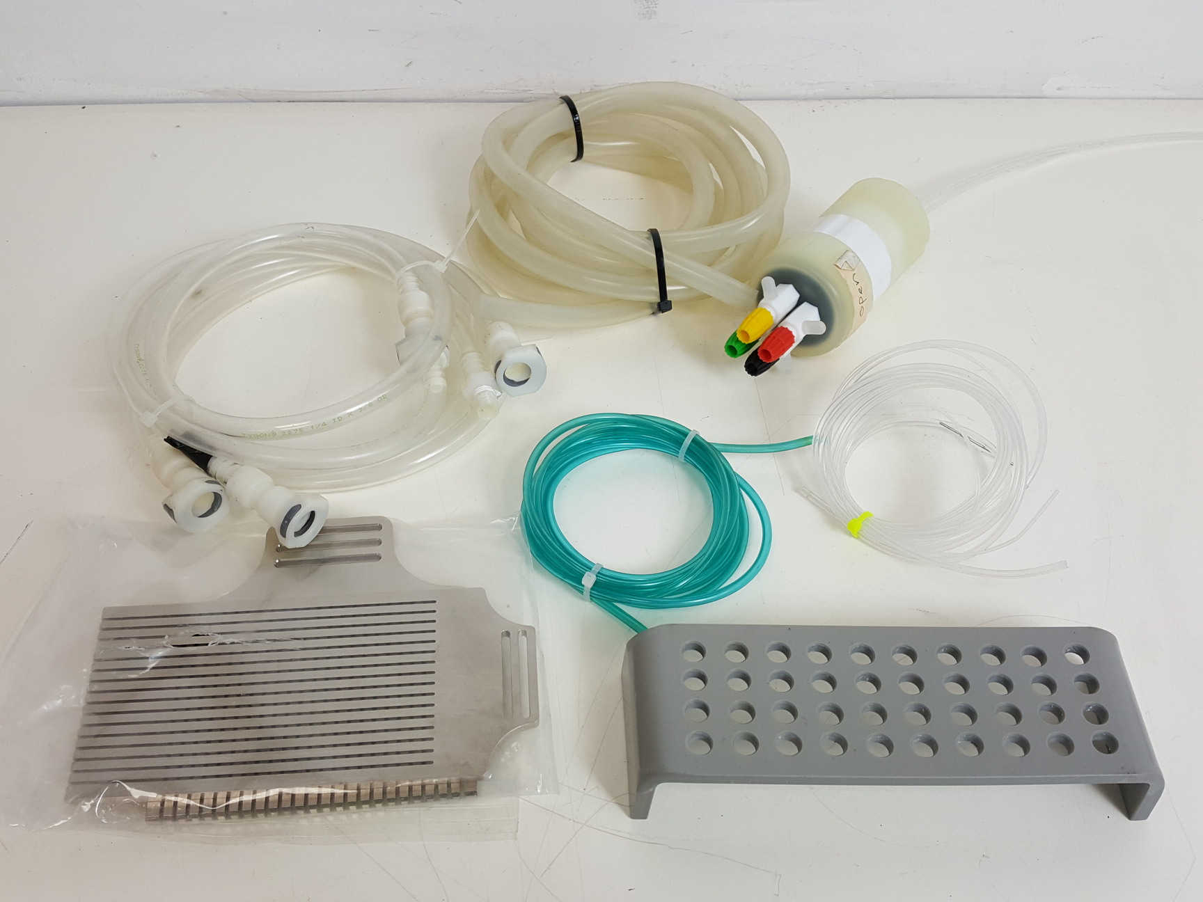 Image of Thermo Scientific Matrix Hydra II Automated Liquid Handling System Lab