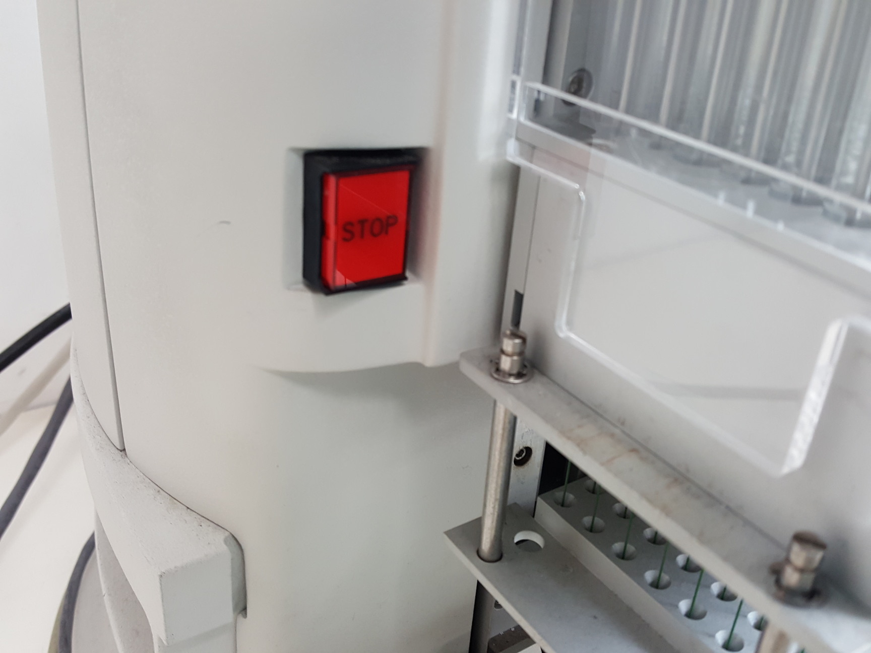 Image of Thermo Scientific Matrix Hydra II Automated Liquid Handling System Lab