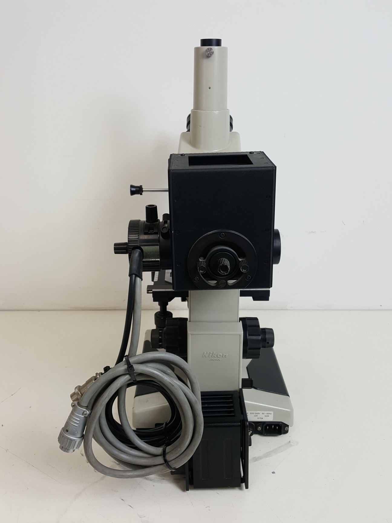 Image of Nikon Optiphot Trinocular Microscope with 3 x Objectives - 100 1.25 , 40 0.65 