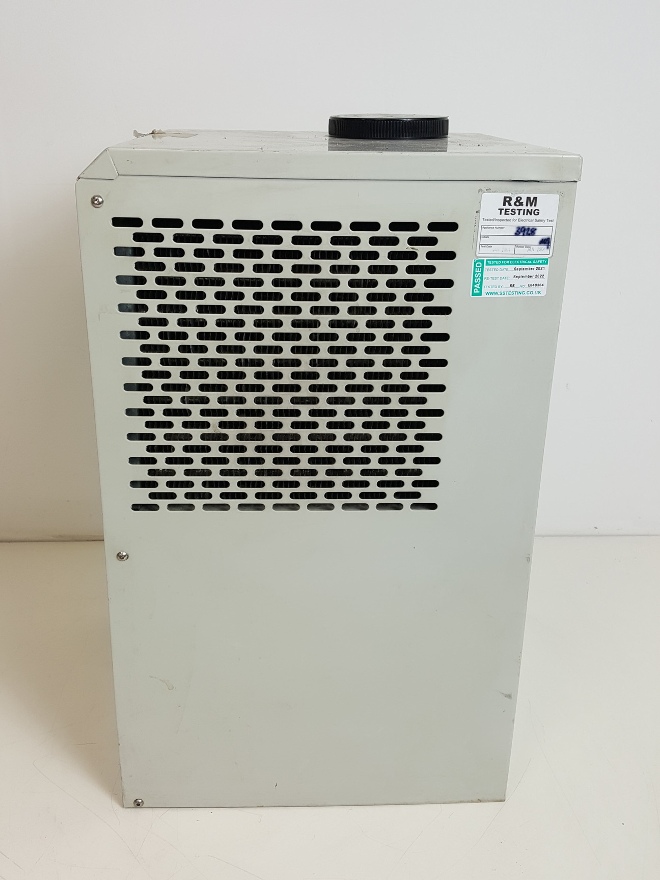 Image of Applied Thermal Control ATC KTR 6000 Recirculating Chiller Lab