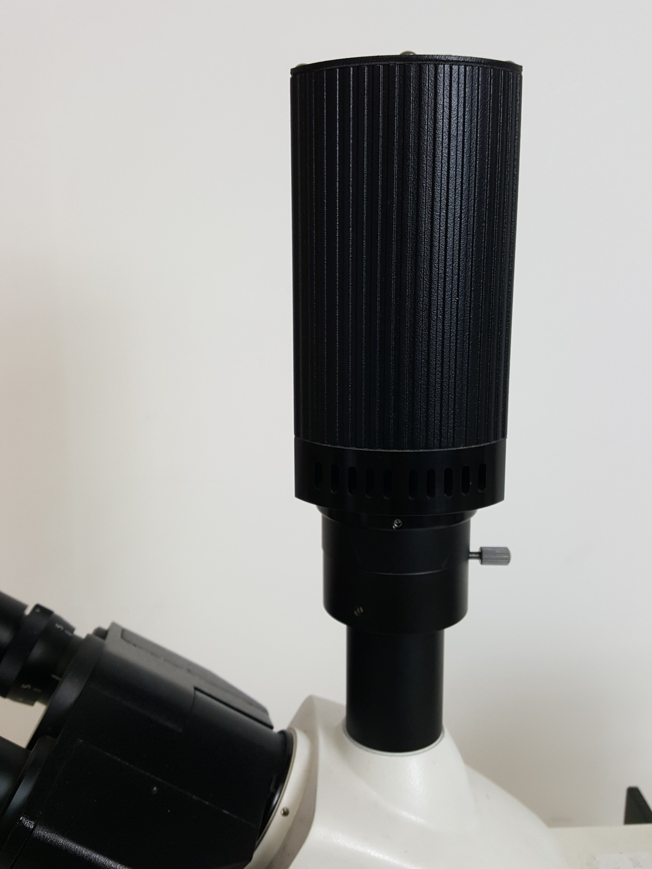 Image of GX Microscopes Trinocular Microscope with Q Imaging QICAM & 4 x Objectives Lab