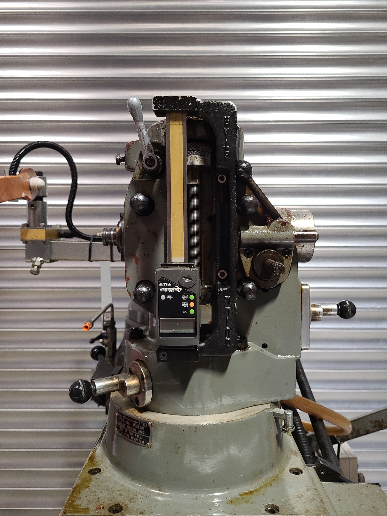 Image of King Rich KR-V2000 Vertical Milling Machine Engineering Workshop + Work Clamps