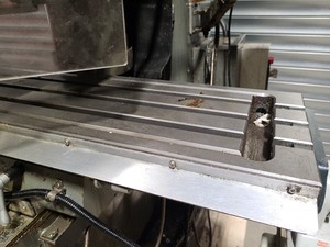 Thumbnail image of King Rich KR-V2000 Vertical Milling Machine Engineering Workshop + Work Clamps