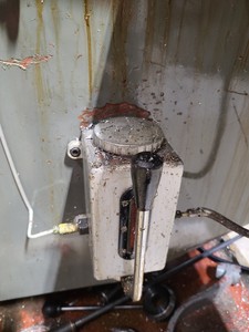 Thumbnail image of King Rich KR-V2000 Vertical Milling Machine Engineering Workshop + Work Clamps