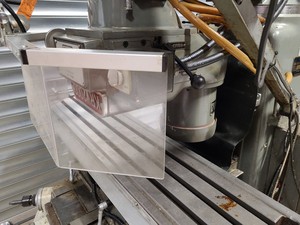 Thumbnail image of King Rich KR-V2000 Vertical Milling Machine Engineering Workshop + Work Clamps