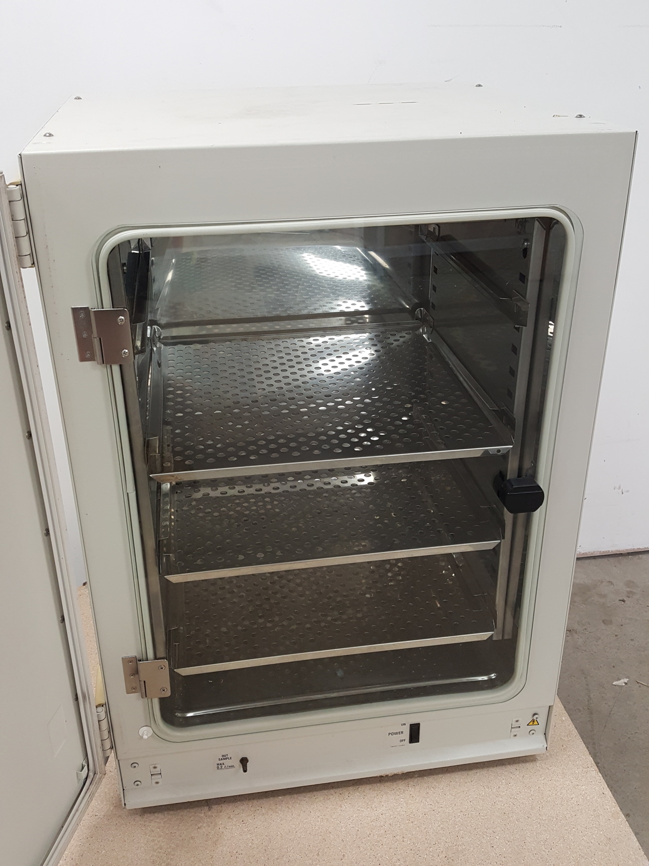 Image of Sanyo CO2 Laboratory Incubator  Model - MCO-17A Lab