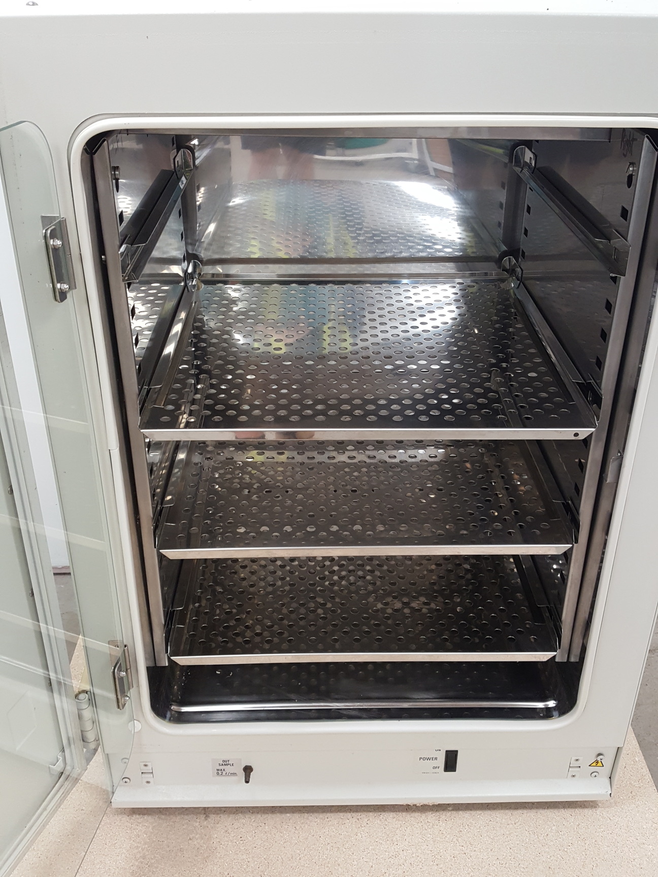 Image of Sanyo CO2 Laboratory Incubator  Model - MCO-17A Lab