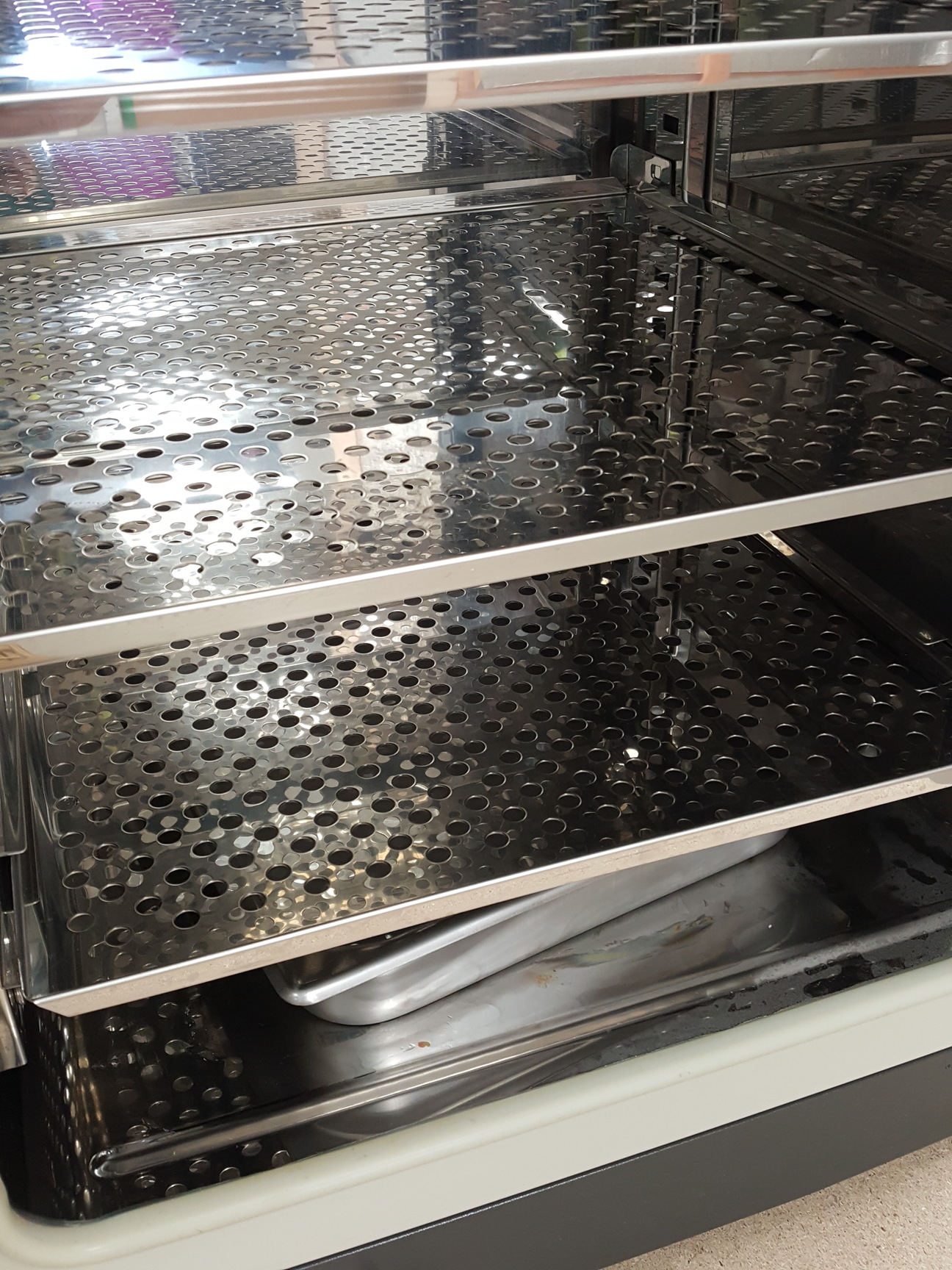 Image of Sanyo CO2 Incubator  Model - MCO-15AC Lab